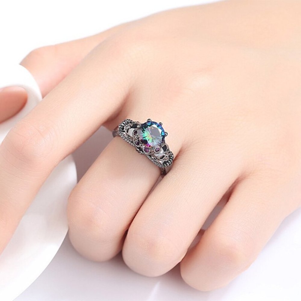 Black Zircon Skull Punk Rock Gothic Halo Ring - Picture 4 of 4